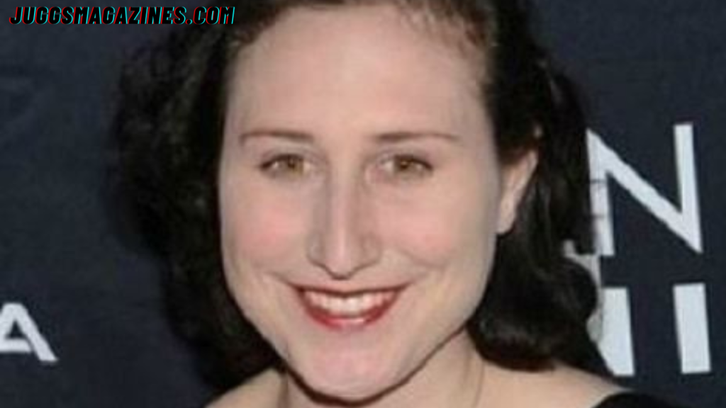 What is Grace Fan DeVito Net Worth? Age, Family, Height & Career in 2026