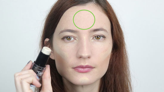 Where to Put Highlighter on Face — Beginner's Guide