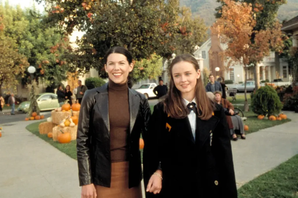 Where Did They Film Gilmore Girls? Warner Bros, Stars Hollow & More