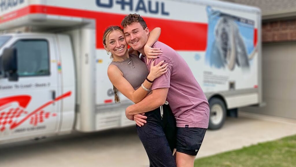 Where Do Brooklyn and Bailey Live? Inside Their Home, City and Lifestyle